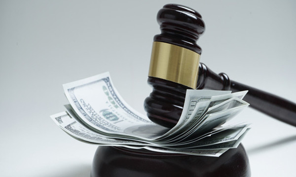 宅基地动迁补偿与户口有关系吗,如何进行补偿？