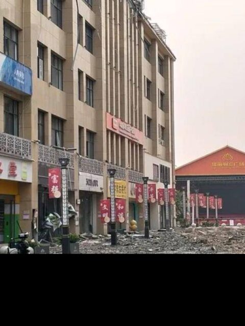 居委会强拆28户商铺？街道办岂能坐视不管！