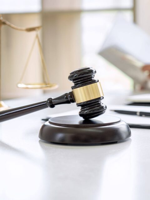 ‌“误拆”就能免责吗？——被征收人如何用证据推翻街道办的“甩锅”主张？